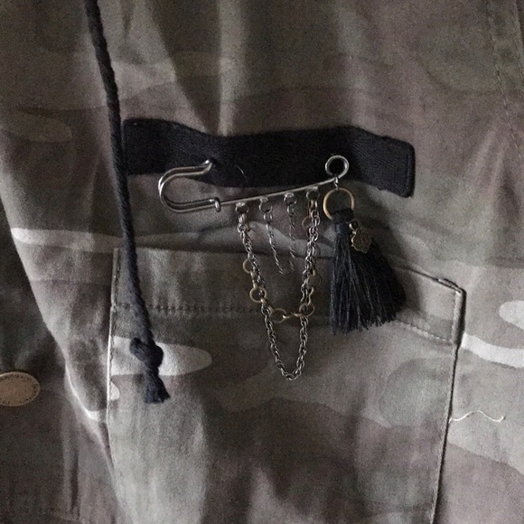 DEMOCRACY camo embellished hooded utility jacket - Picture 7 of 8